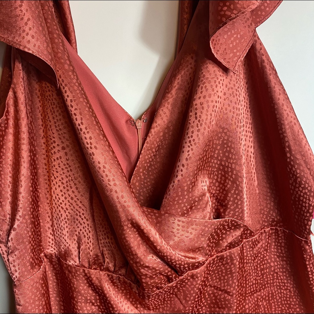 Satin midi slit dress 2x - Picture 3 of 11